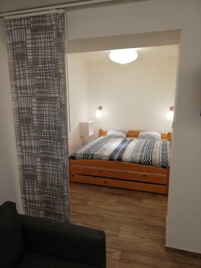 Apartmany Pod Divadlem Зноймо Экстерьер фото